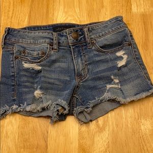 Ripped jeans shorts